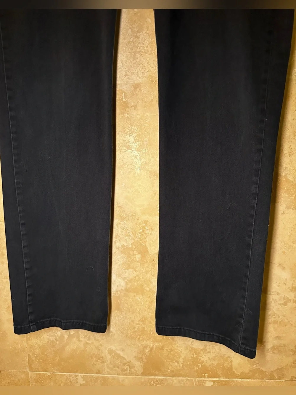 H&M (34x31 actual) Men’s Dark Blue Pants with Slim Straight Fit